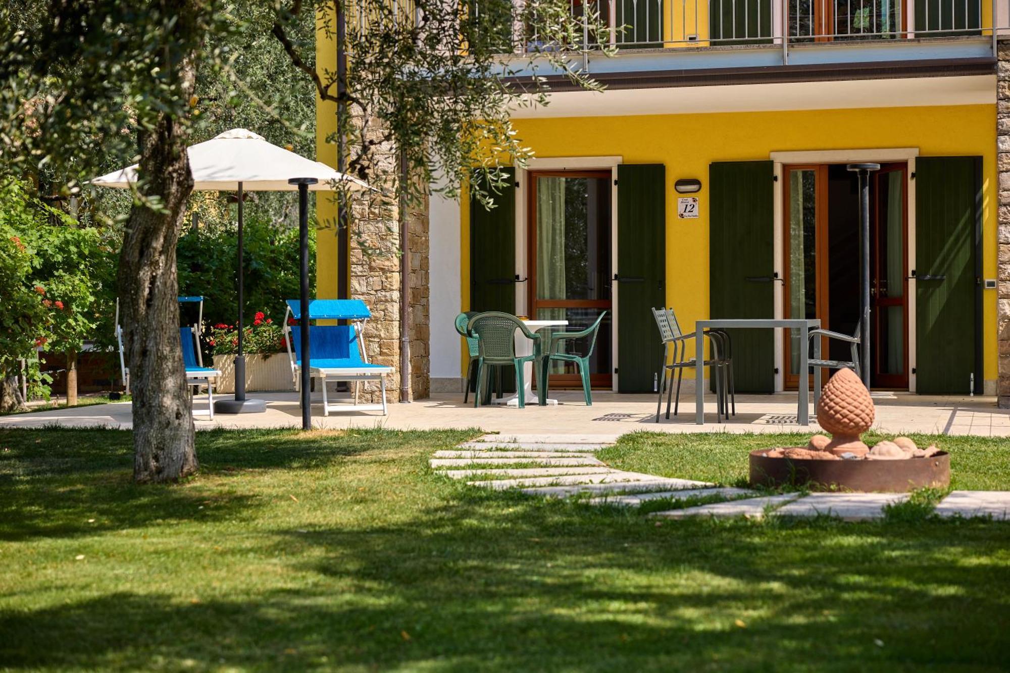 Casa Marisa Lägenhet Malcesine Exteriör bild